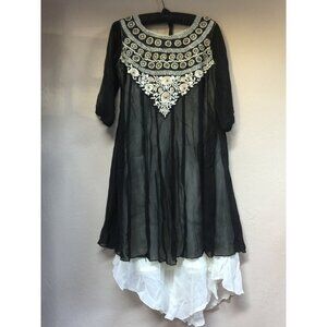 Taruni Women's Scoop Neck Embroidered Double Layer Tunic Kurta Black White